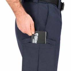 ResponderFR™ Cargo Shorts With GlenGuard® 14 ResponderFR™ Cargo Shorts With GlenGuard® -ProGear Outfitters 8236 03 detail1 resonderfr cargo shorts scaled